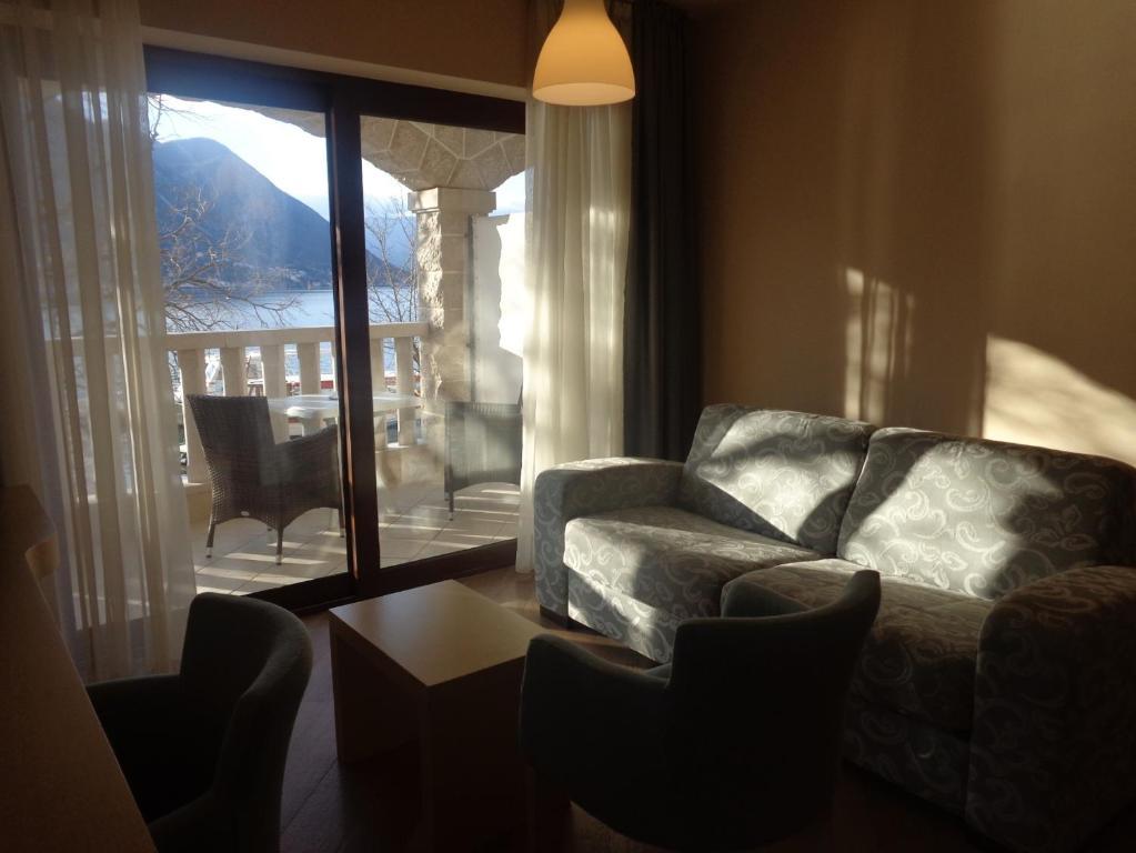 Apartments Bella Di Mare Котор Стая снимка