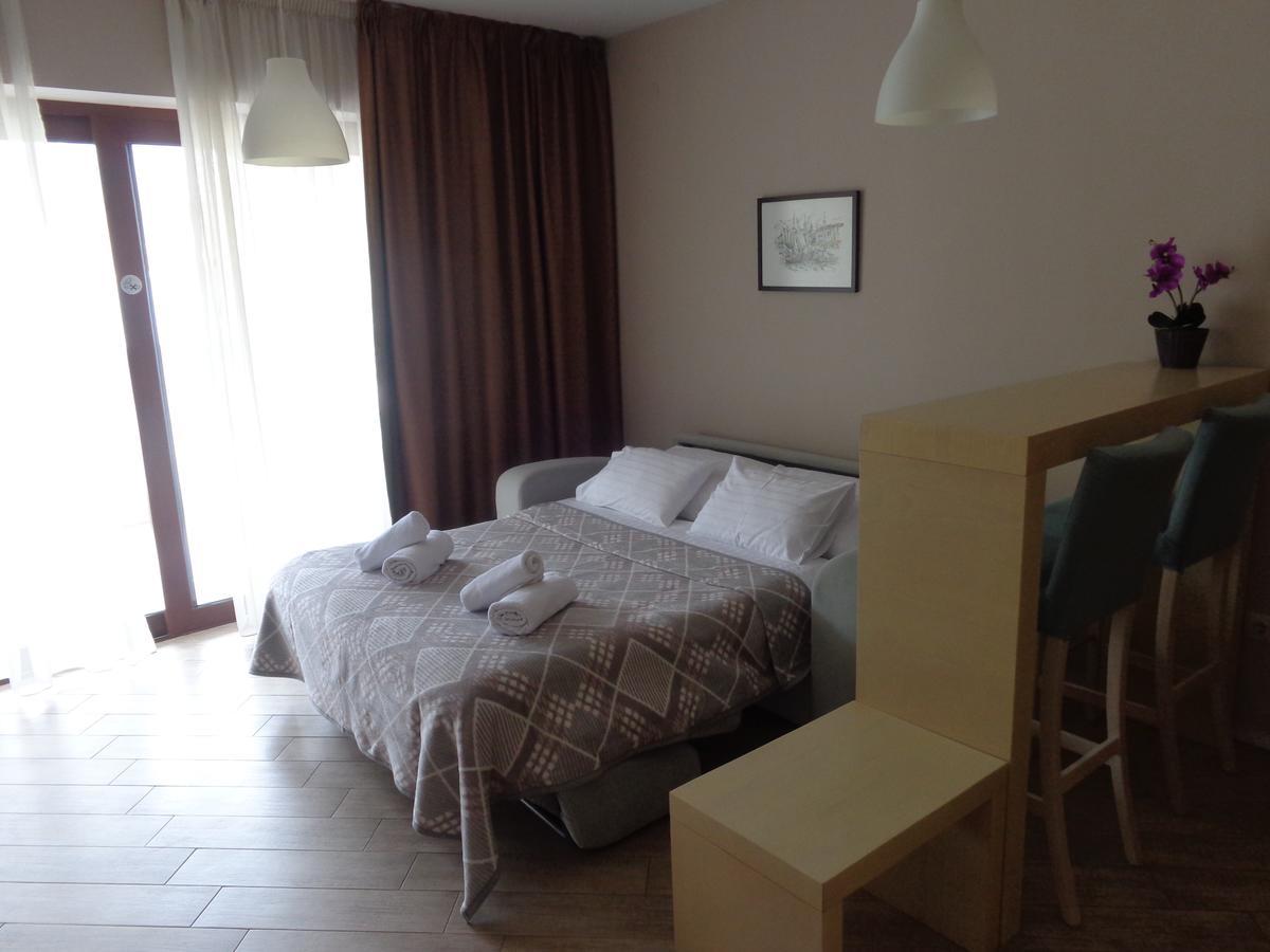 Apartments Bella Di Mare Котор Екстериор снимка