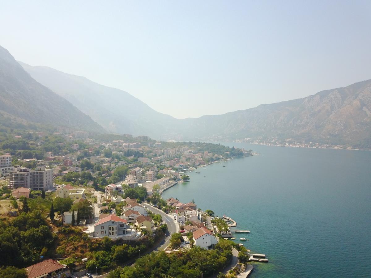Apartments Bella Di Mare Котор Екстериор снимка